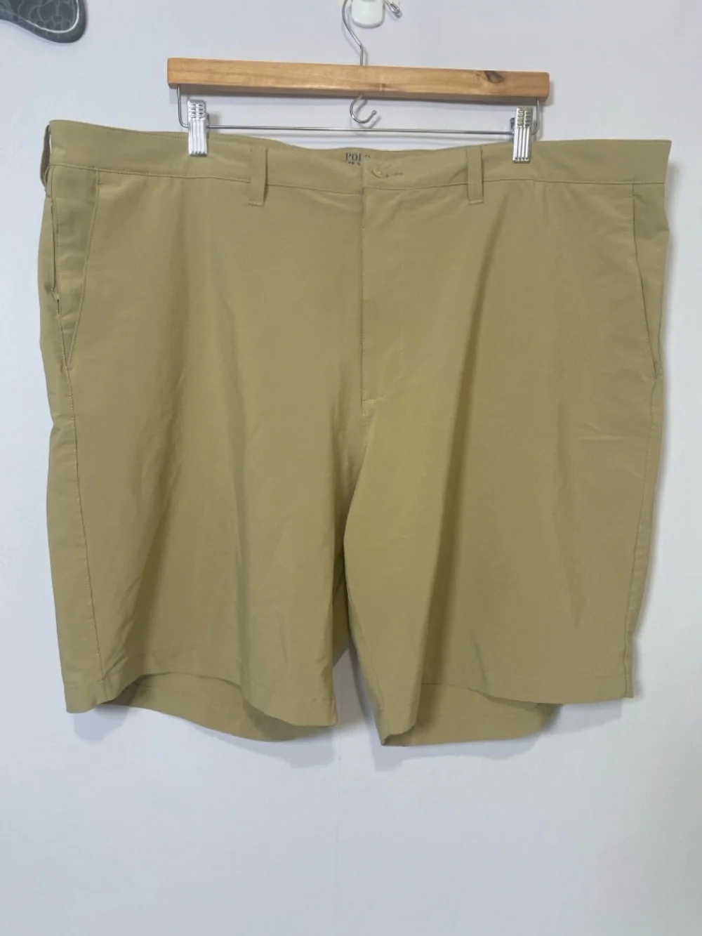Polo Ralph Lauren Khaki Golf Shorts 44B Stretch Flat‎ Front Mens Performace Wear